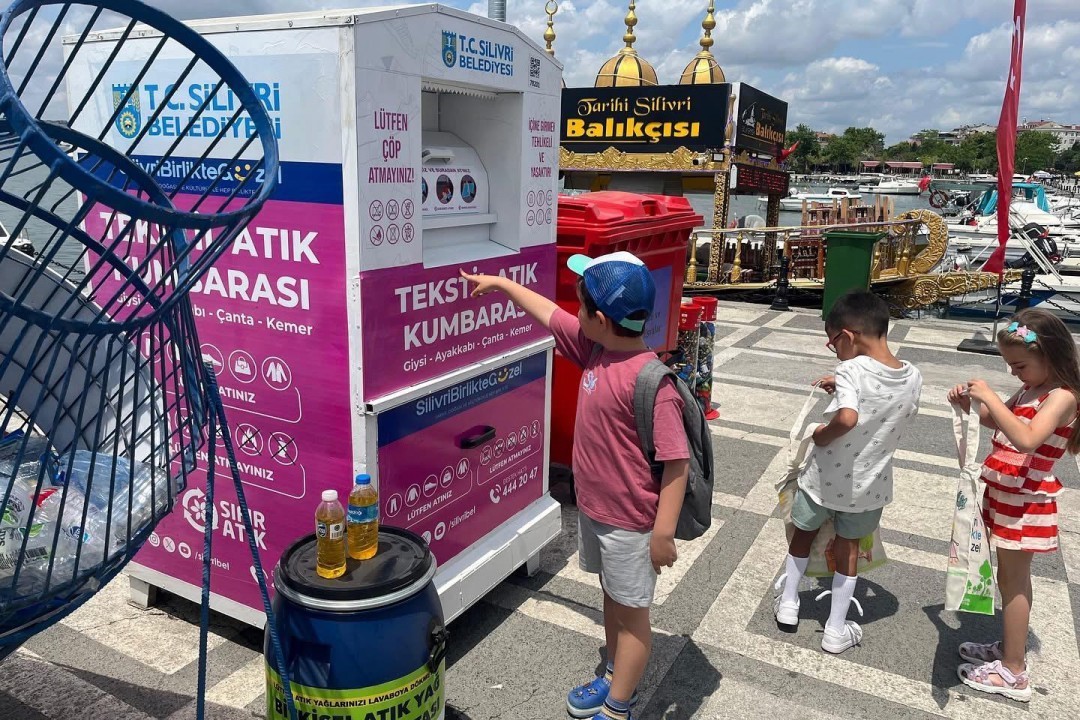Silivri Sahili&rsquo;nde D&uuml;nya &Ccedil;evre G&uuml;n&uuml; Etkinlikleri yoğun ilgi g&ouml;rd&uuml;
