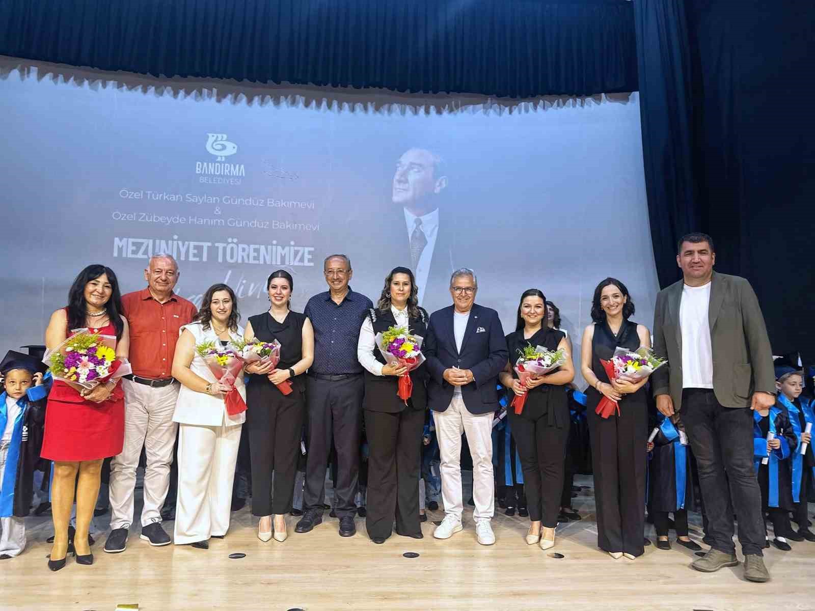 Bandırma Belediyesi kreşlerinde mezuniyet heyecanı yaşandı