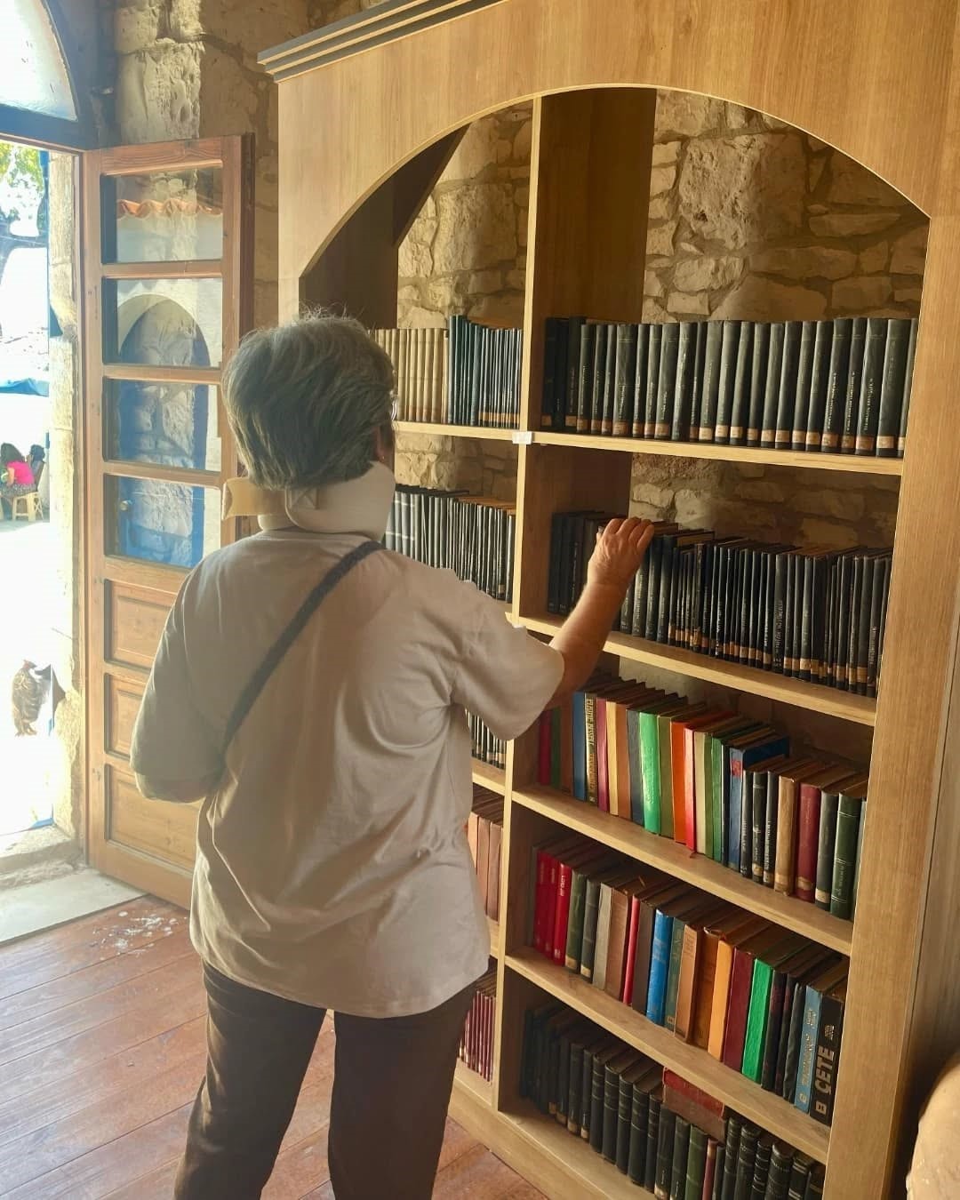 Akköy Kütüphanesi hizmete açıldı, bölgenin kültür durağı oldu
