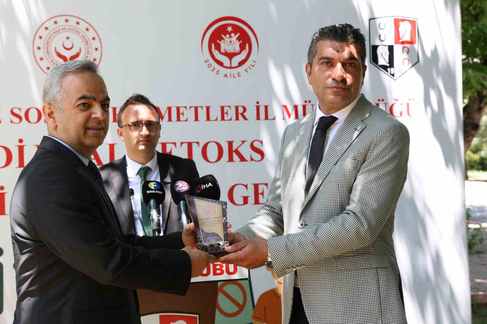 Elazığ’da "Dijital Detoks" etkinliği: Geri Dönüşüm Kütüphanesi açıldı
