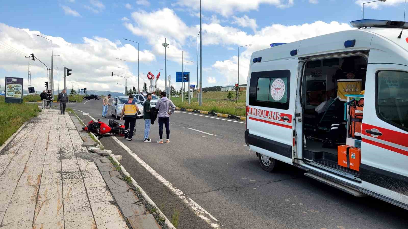 Sarıkamış'ta kaza: 1 kişi yaralı - İHA