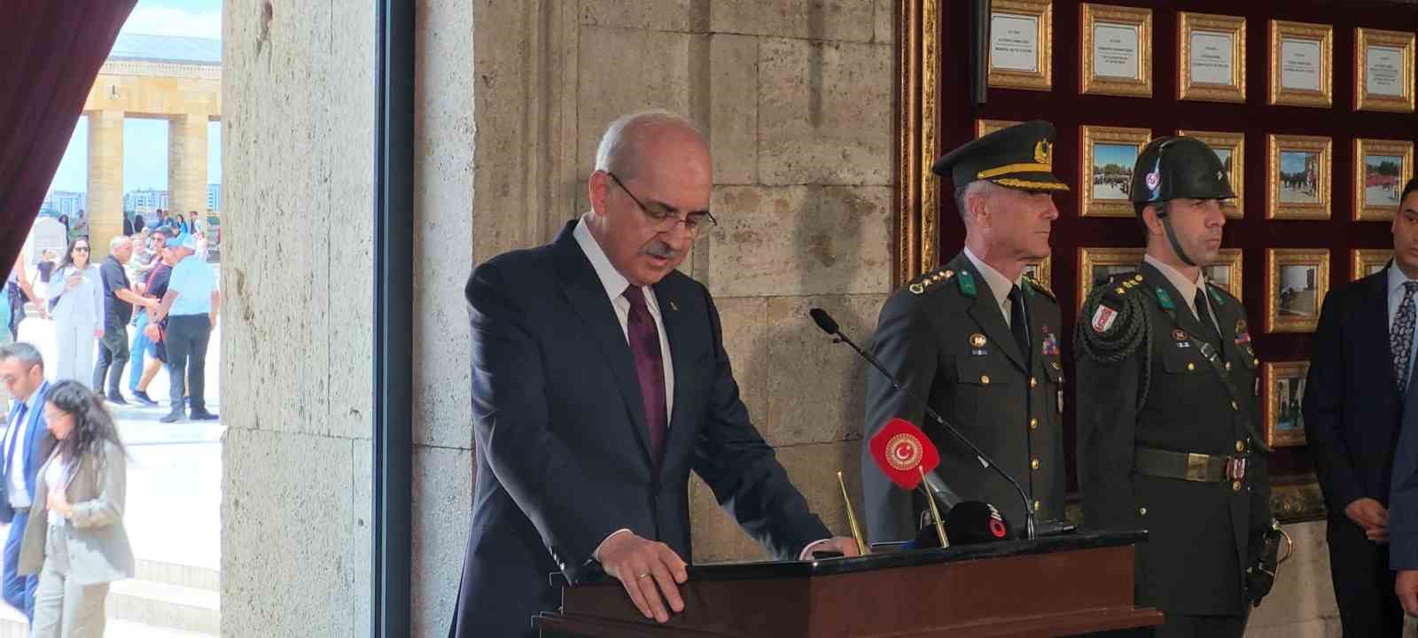 TBMM Başkanı Kurtulmuş ve Başkanlık Divanı &uuml;yeleri Anıtkabir&rsquo;i ziyaret etti
