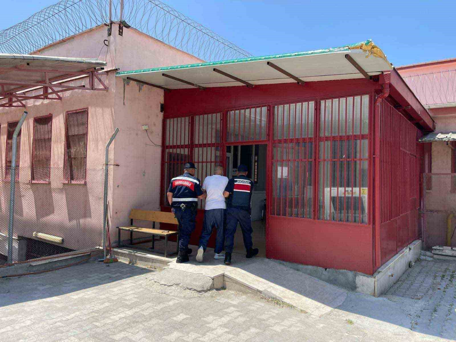 20 yıl hapis cezası bulunan şüpheli Sivrihisar’da yakalandı