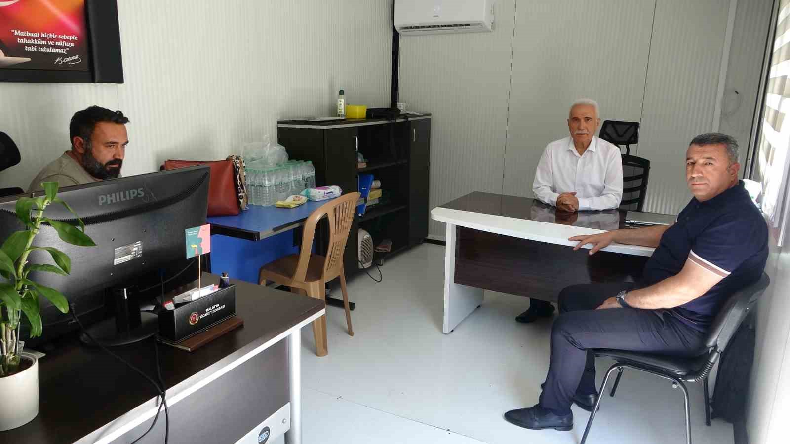 Başkan Özcan’dan basın mensuplarına konut çağrısı