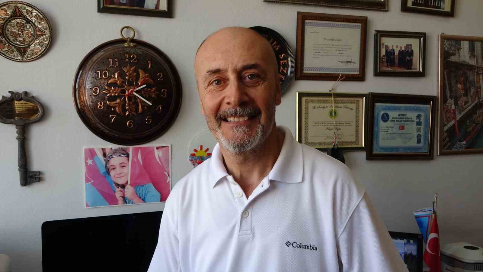 Trabzon’da yayladaki buzul kütlesi dağcıların rotasını değiştirdi, 75 kişi kayıp sanıldı