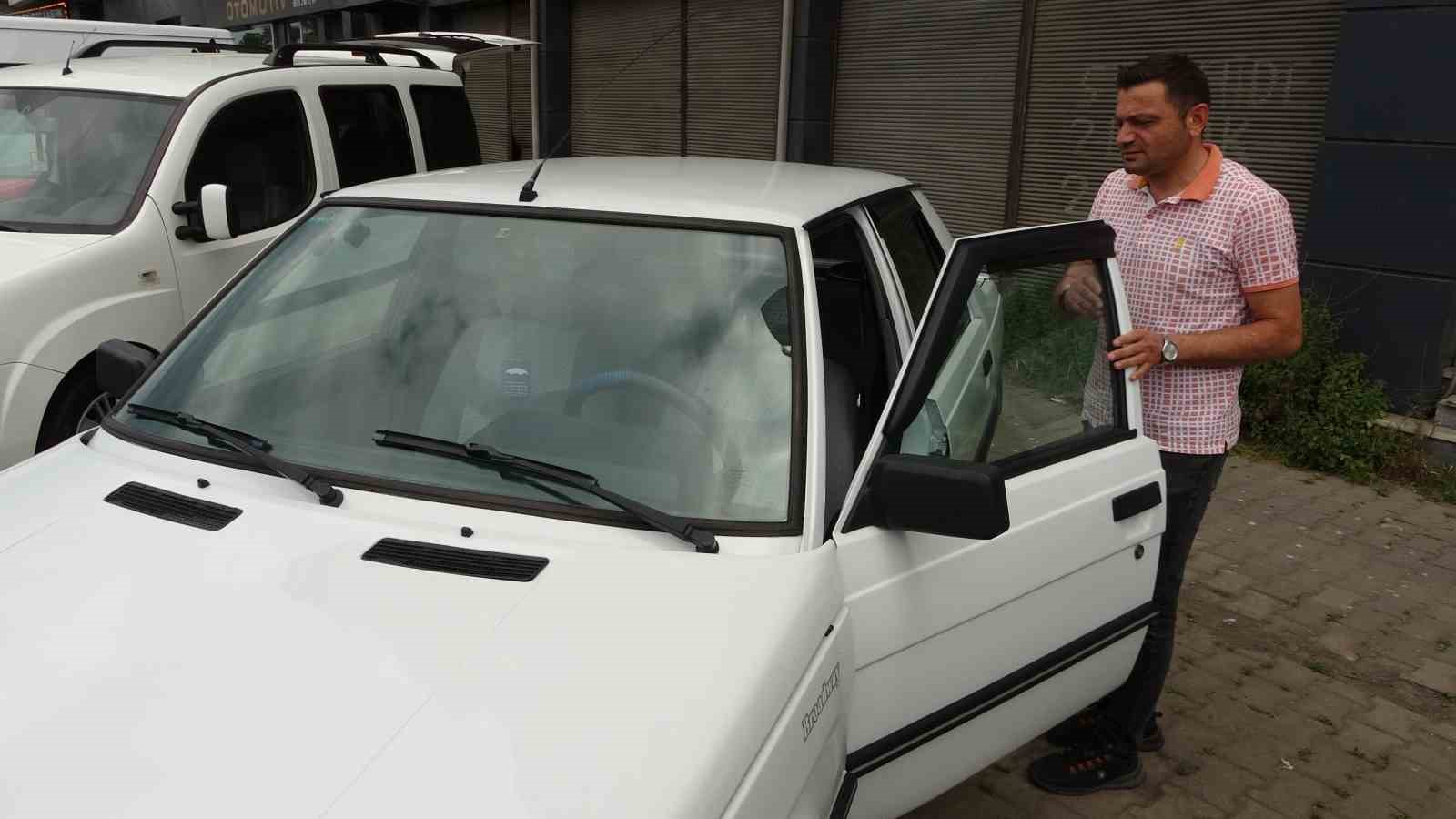 Park halindeki otomobile 800 kilometre uzaktan trafik cezası yazıldı
