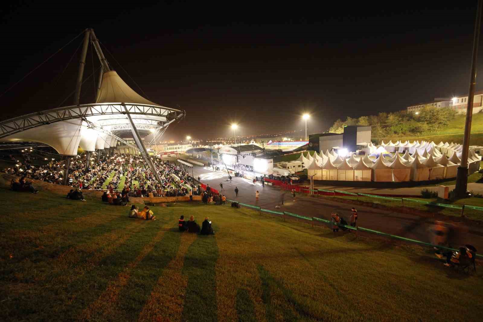 Büyükşehir ile ‘Yaz Seninle Güzel’ konserleri başlıyor