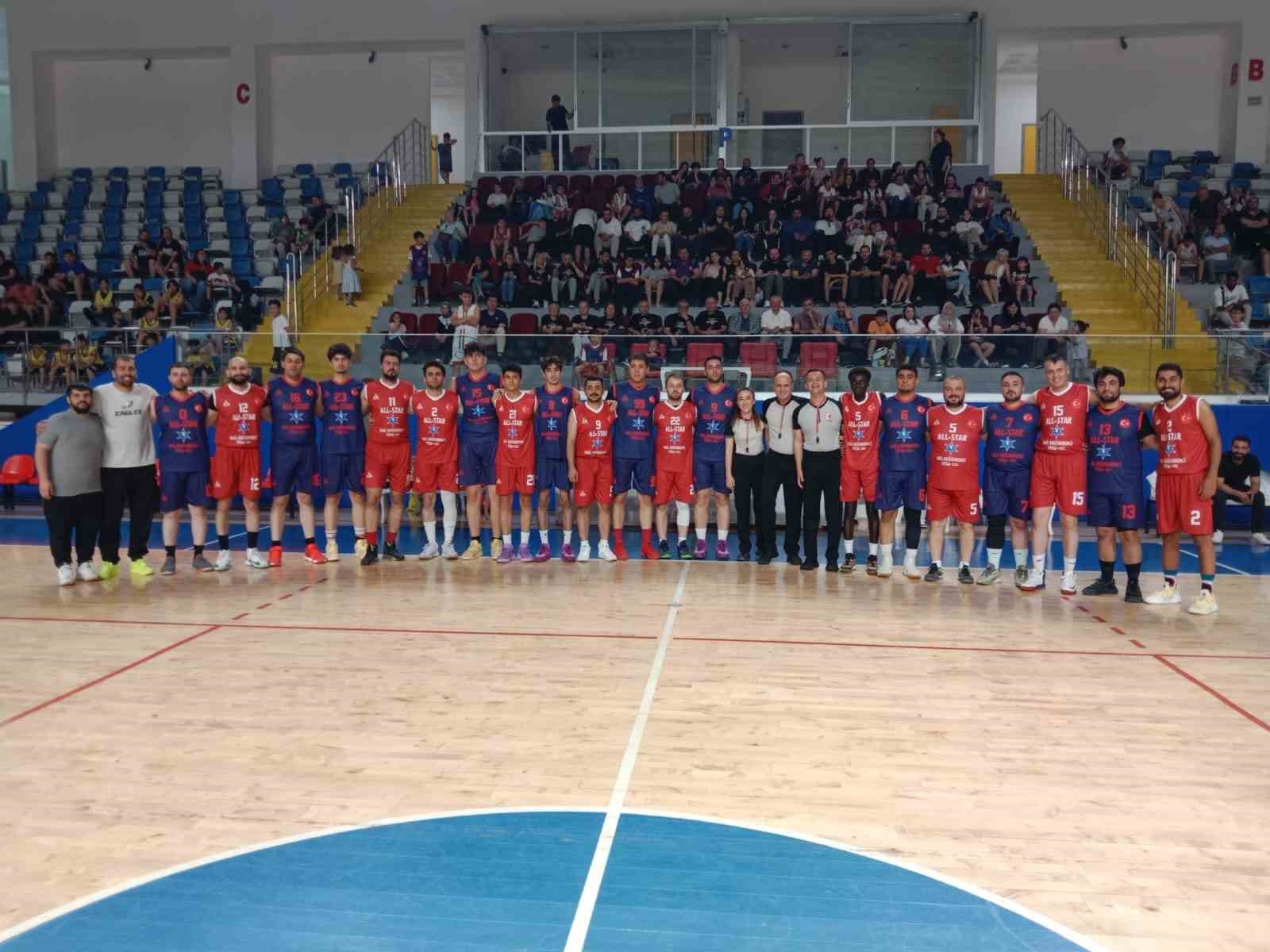 Malatya&rsquo;da veteranlar parkede Nail Değirmenci i&ccedil;in buluştu
