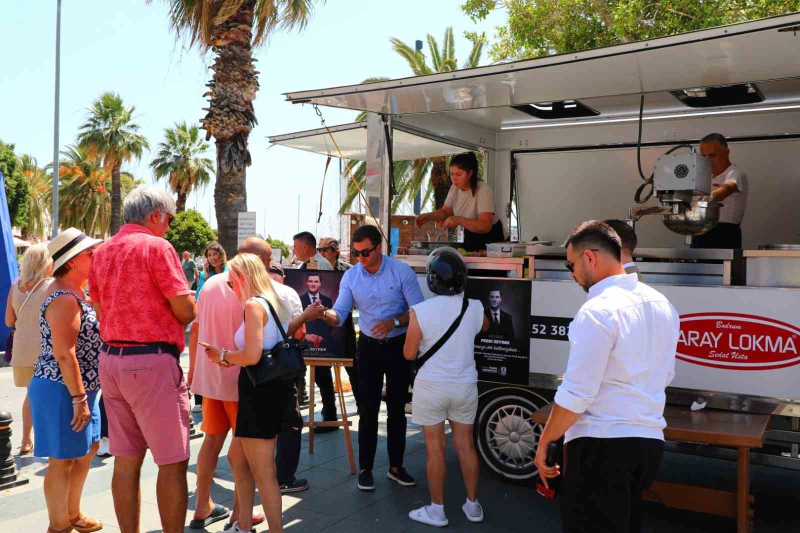 Bodrum&rsquo;da Ferdi Zeyrek i&ccedil;in lokma hayrı
