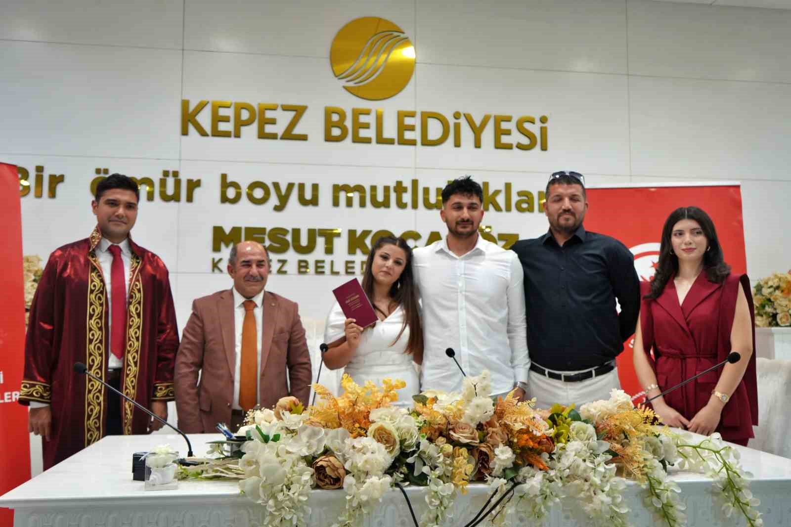 Antalya’da 777 çifte evlilik kredisi desteği