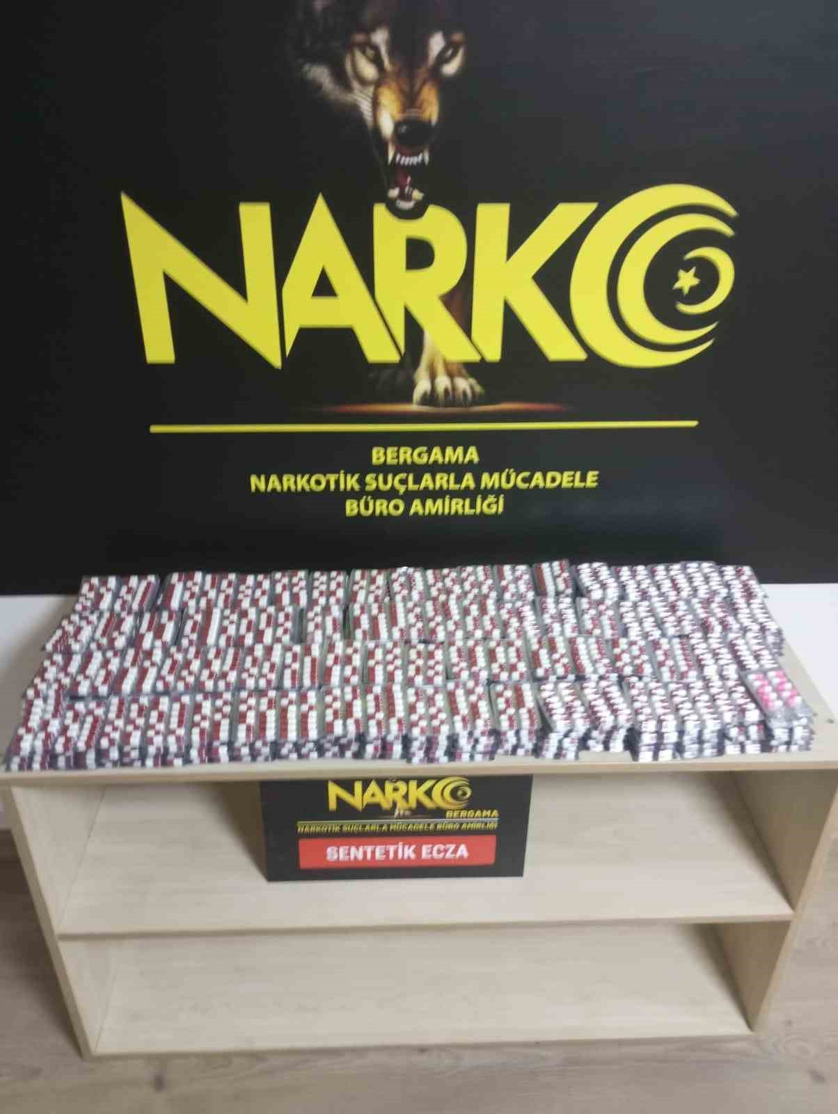 İzmir’de uyuşturucu operasyonu: 2 tutuklama