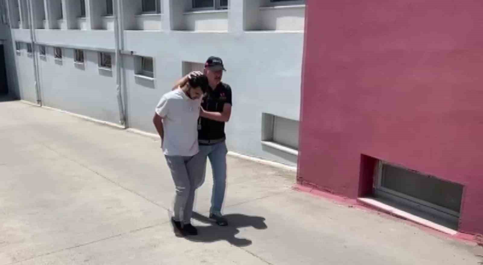 Firari torbacılara operasyon: 12 h&uuml;k&uuml;ml&uuml; yakalandı
