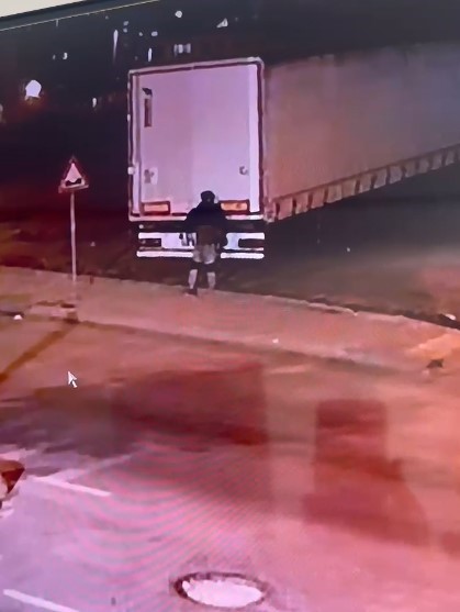 Esenyurt’ta hırsızlık yapan şüpheli dron timi ile yakalandı
