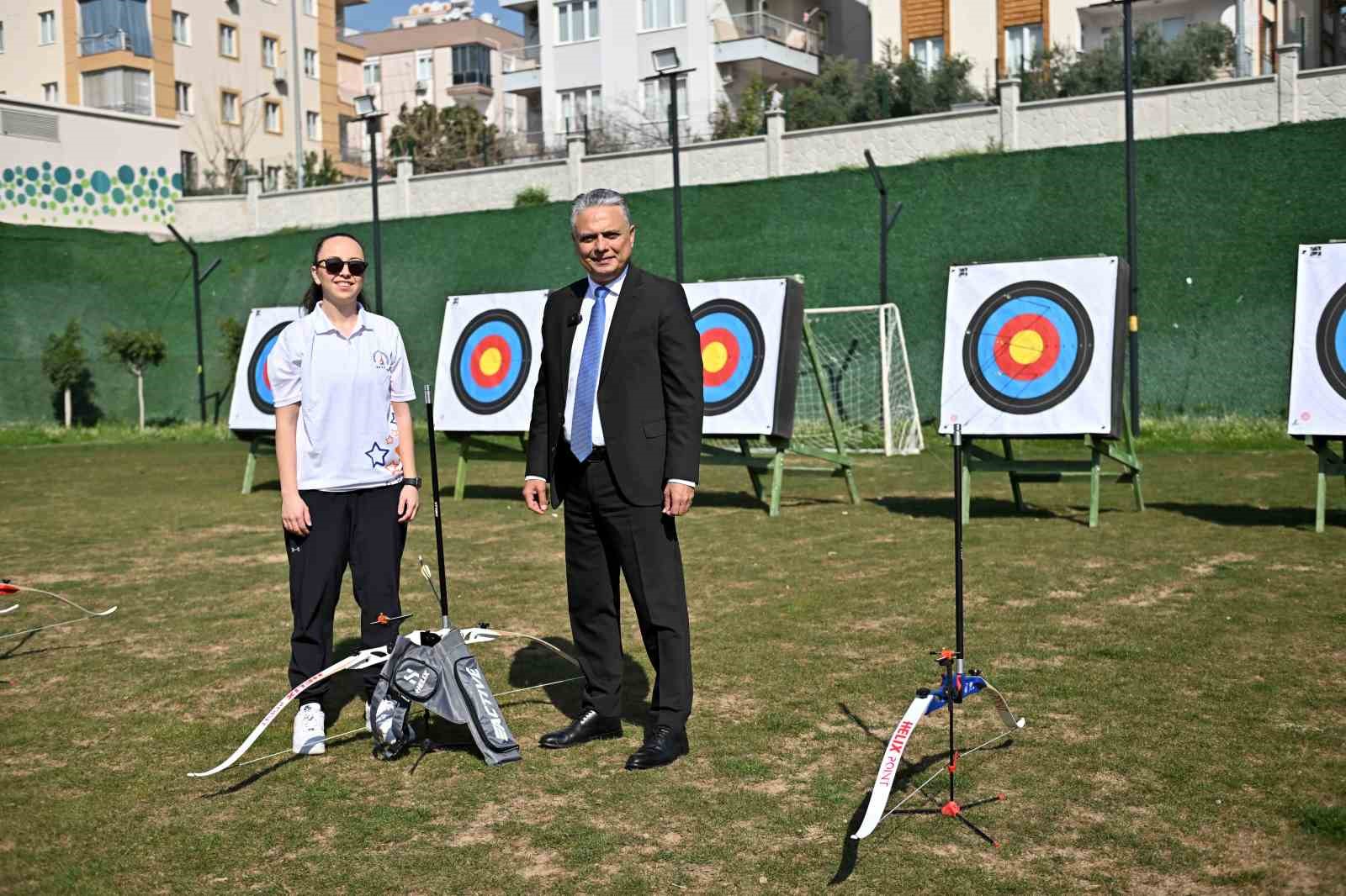 Muratpaşa’da hedef yeni Mete Gazoz’lar yetiştirmek