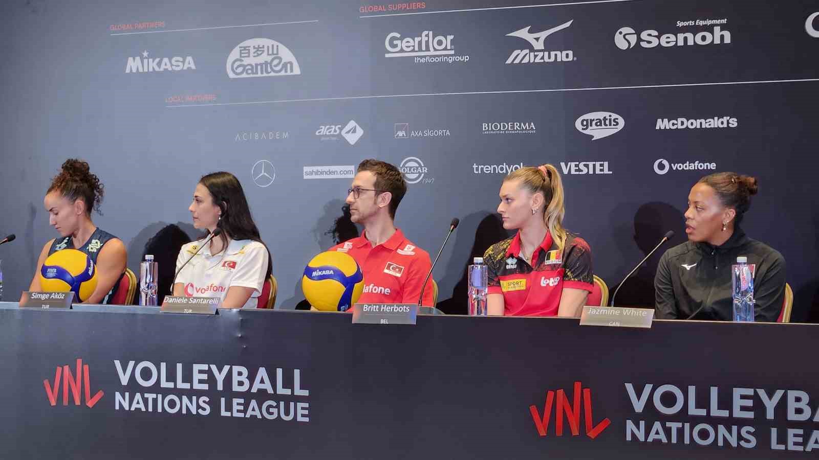 FIVB Kadınlar Milletler Ligi’nin İstanbul etabının basın toplantısı yapıldı
