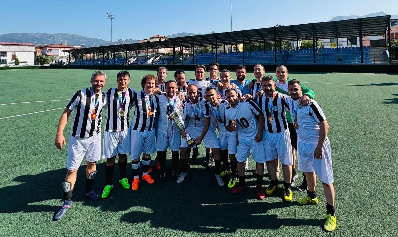 Sessiz sedasız birinci lige yükseldiler