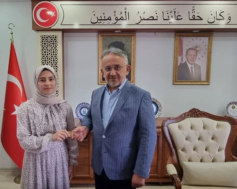 Bayburt&rsquo;ta umre &ouml;d&uuml;ll&uuml; bilgi yarışmasında dereceye giren &ouml;ğrenciler belli oldu
