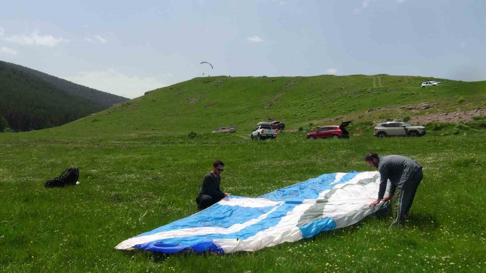 Artvin’de P2 Yamaç Paraşütü Eğitimi tamamlandı