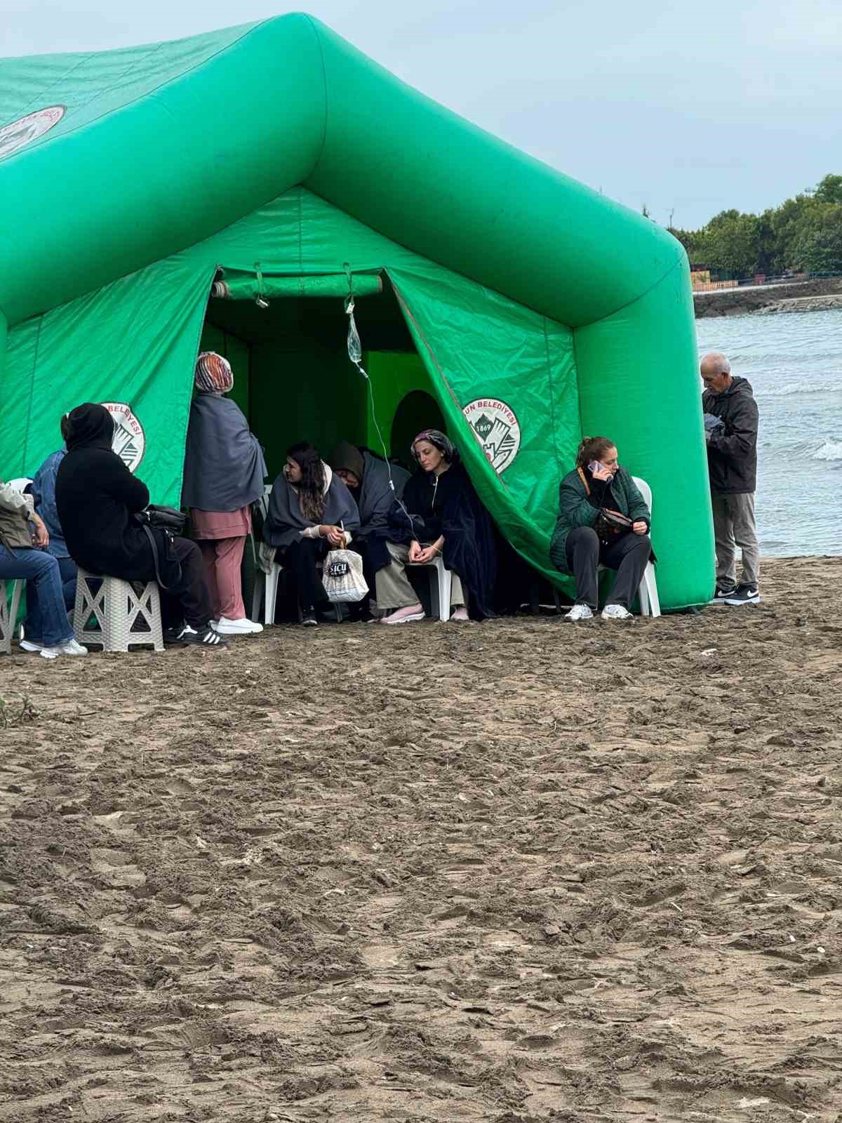 Giresun&rsquo;da denizde kaybolan &ccedil;ocuğu arama &ccedil;alışmaları devam ediyor
