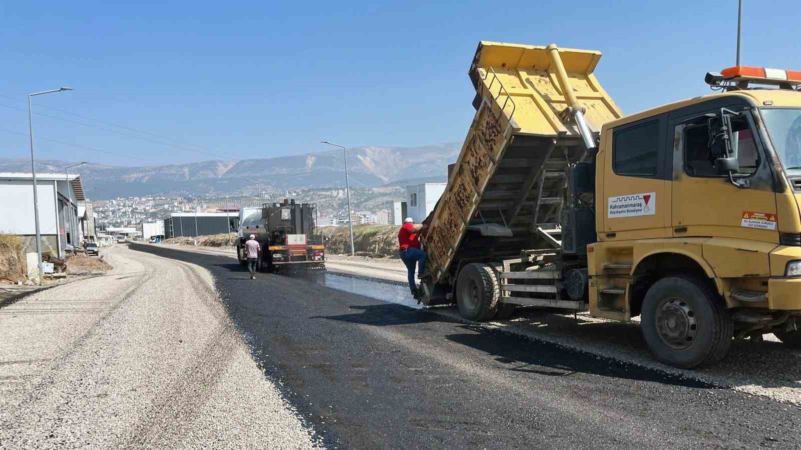 Kahramanmaraş&rsquo;ta asfalt &ccedil;alışmaları
