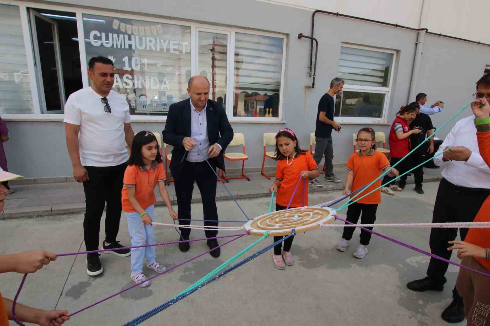 Tümer: "Çocuklarımızın yüzündeki pırıltı ÇEDES’in eseri"