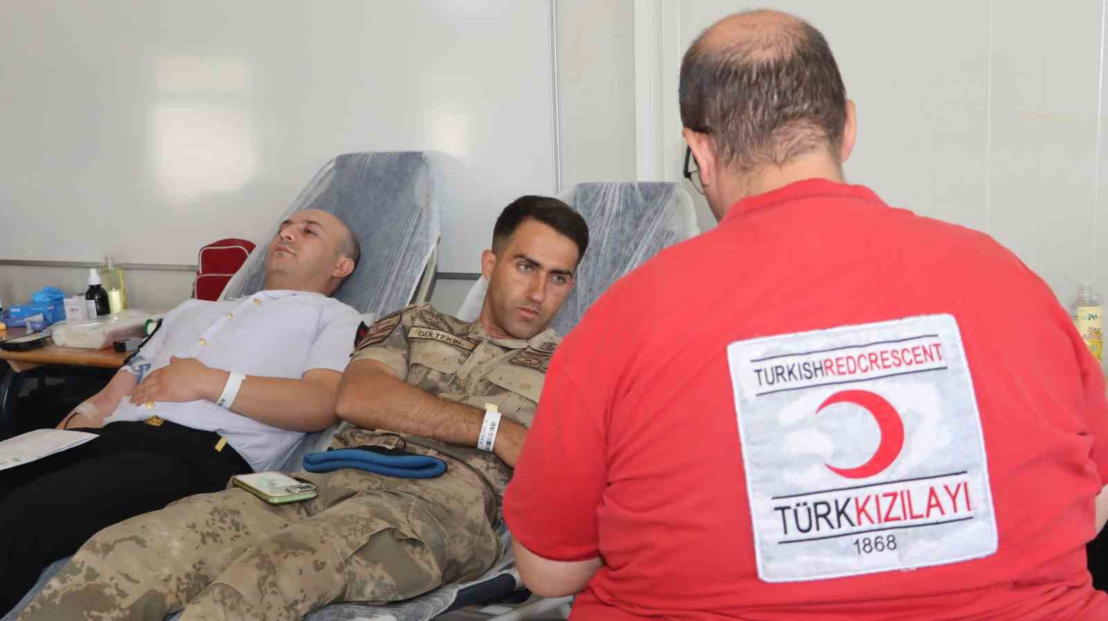 Yozgat’ta Jandarma personeli kan bağışında bulundu