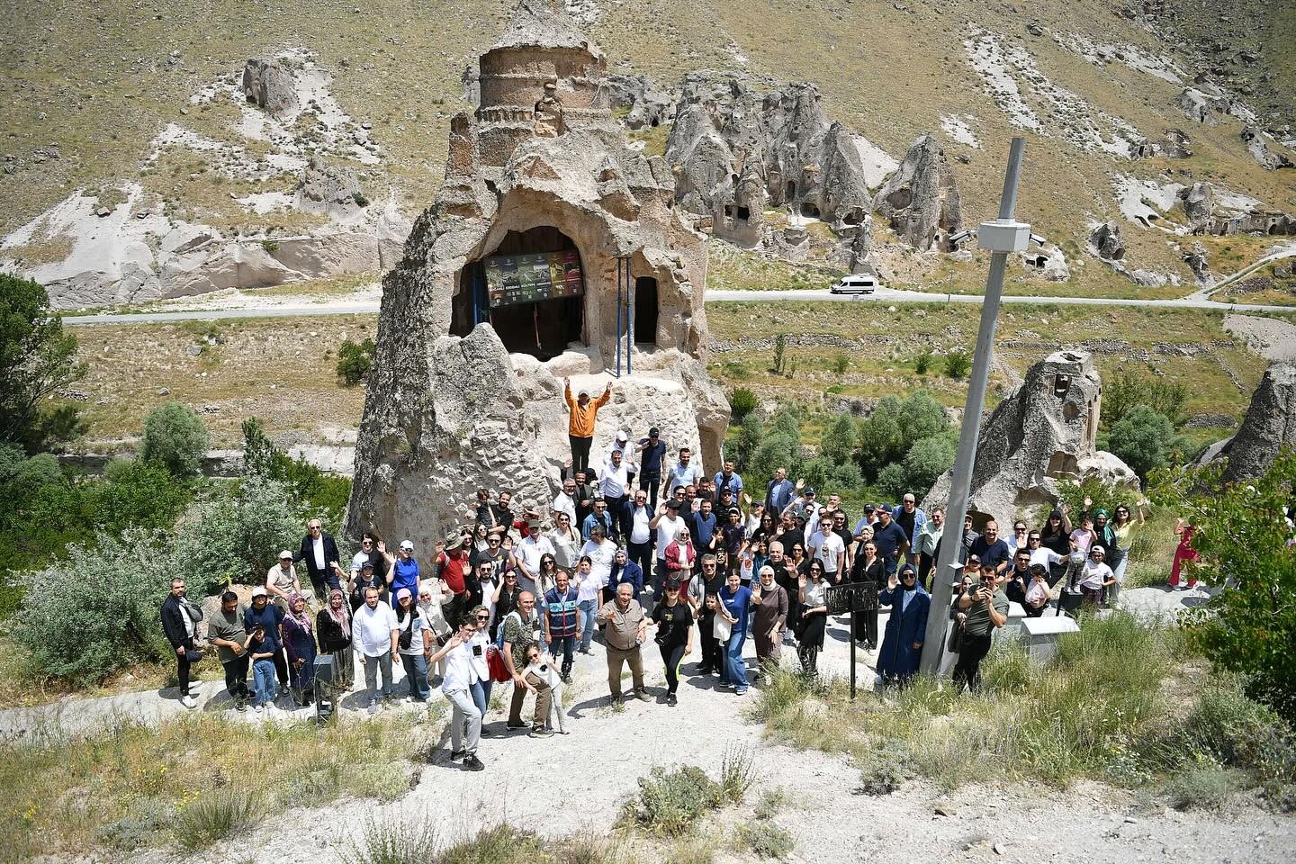 Başkan B&uuml;y&uuml;kkılı&ccedil;&rsquo;tan Masal Diyarı&rsquo;na davet
