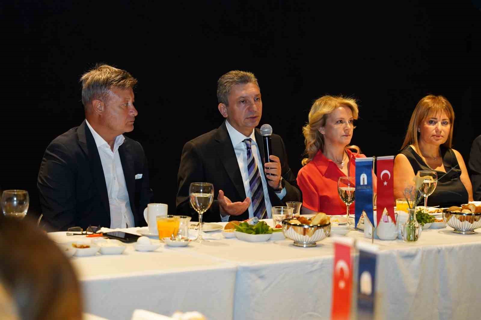 Vali Şahin: "Kepez kavşağı Temmuz&rsquo;da a&ccedil;ılıyor"
