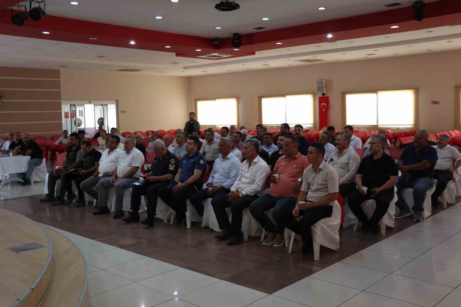 Bozdoğan’da Muhtarlar İstişare Toplantısı düzenlendi