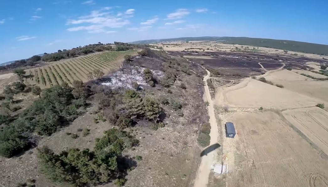 Keşan’da söndürülen yangının zarar verdiği alan havadan görüntülendi