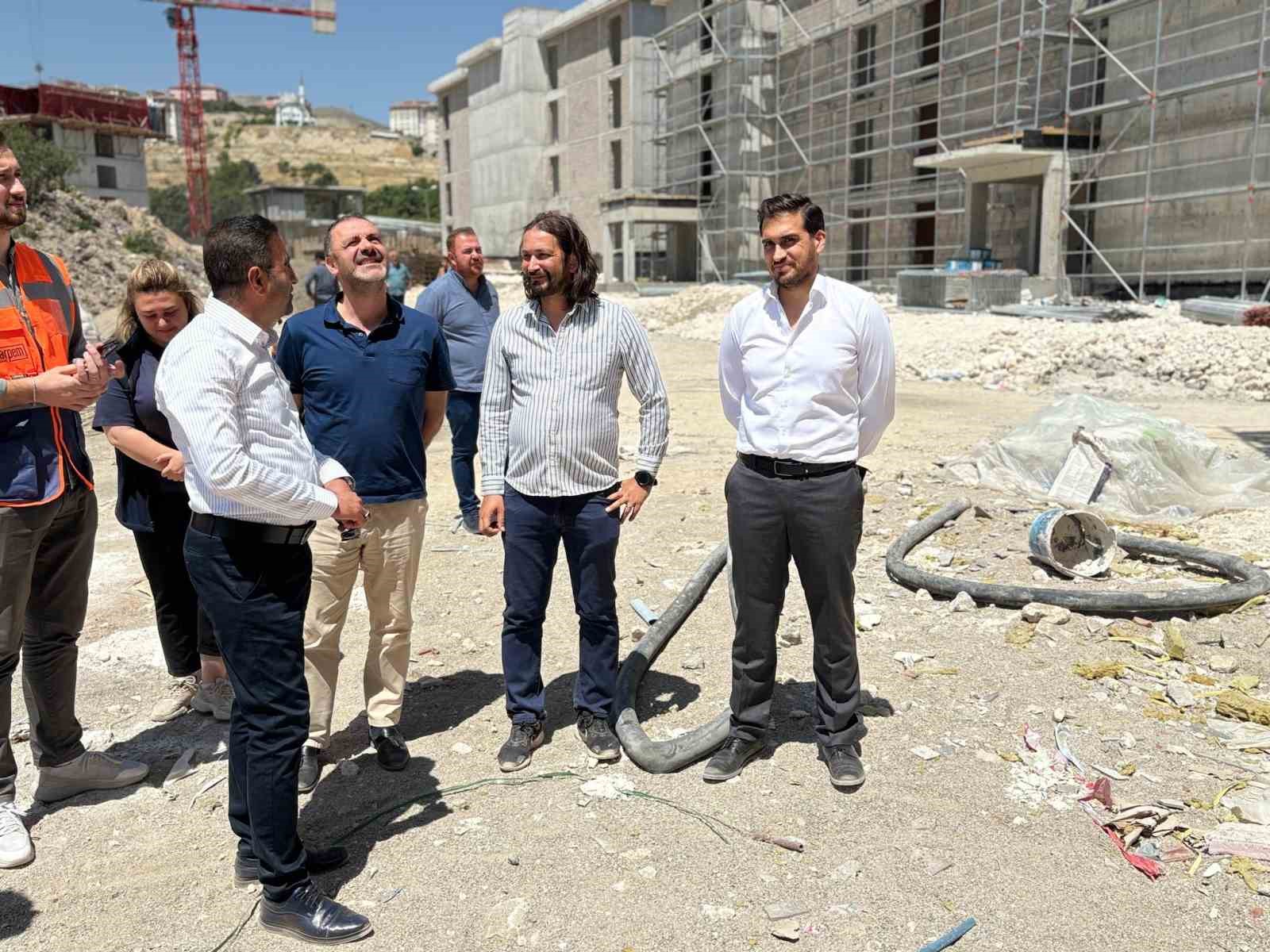 Akçadağ’da rezerv konutlar yükseliyor