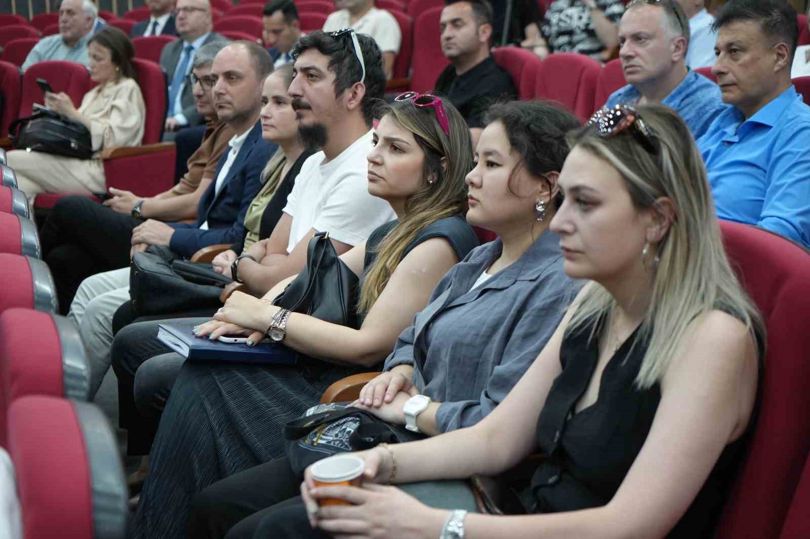 E-ihracatta kapılar aralanıyor: Girişimcilere dijital ticaret eğitimi