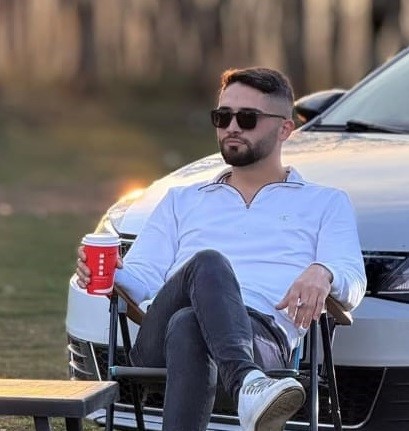 &Ccedil;&ouml;ken binadan iş makinesi operat&ouml;r&uuml;n&uuml;n cansız bedeni &ccedil;ıkarıldı
