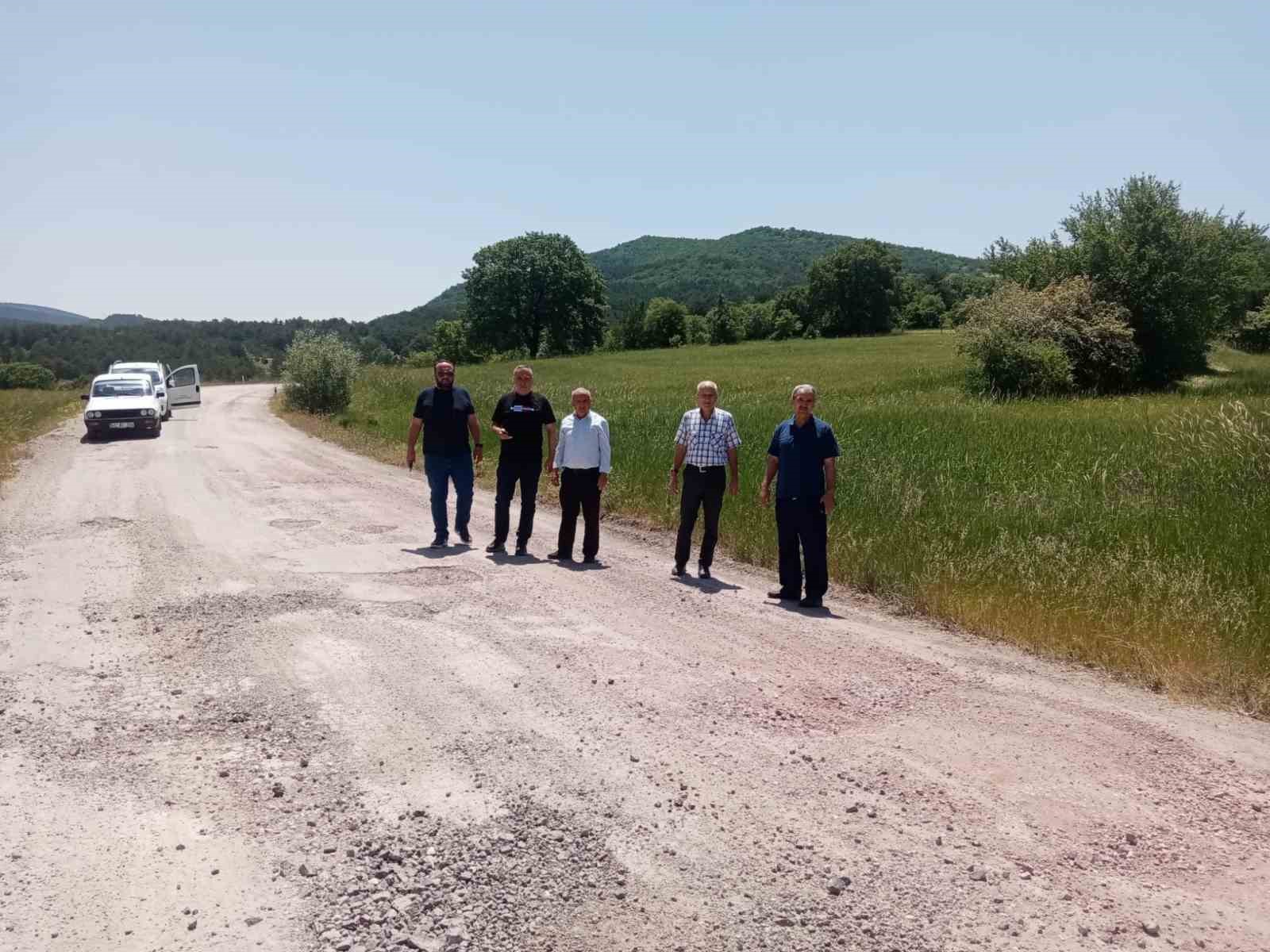 Kütahya’da Yumaklı-Kozluca yolu için İl Genel Meclisi üyelerinden inceleme
