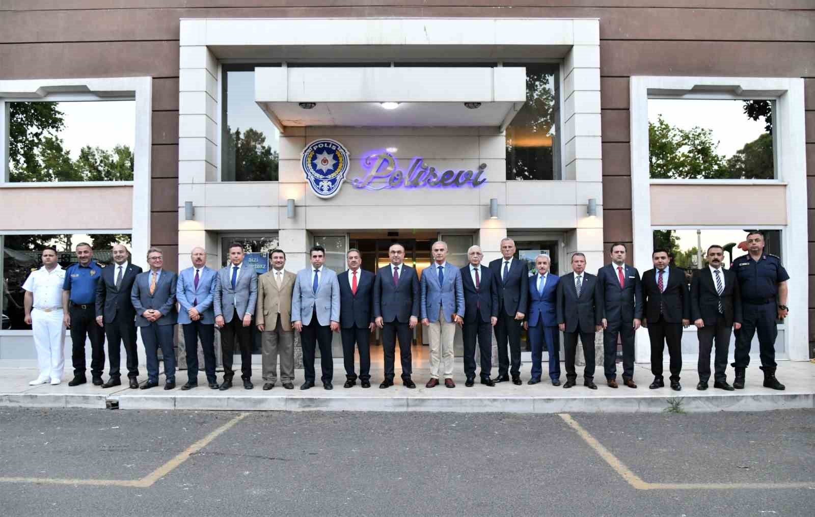 Tekirdağ’da görev yeri değişen kaymakamlara veda programı düzenlendi