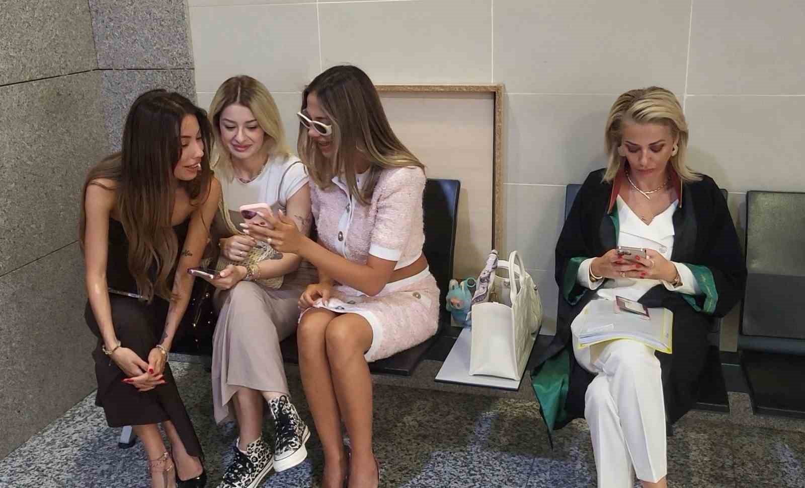 14 Şubat paylaşımı yapmıştı: Fenomen Merve Taşkın müstehcen yayınlara aracılık ettiği iddiasıyla hakim karşısında