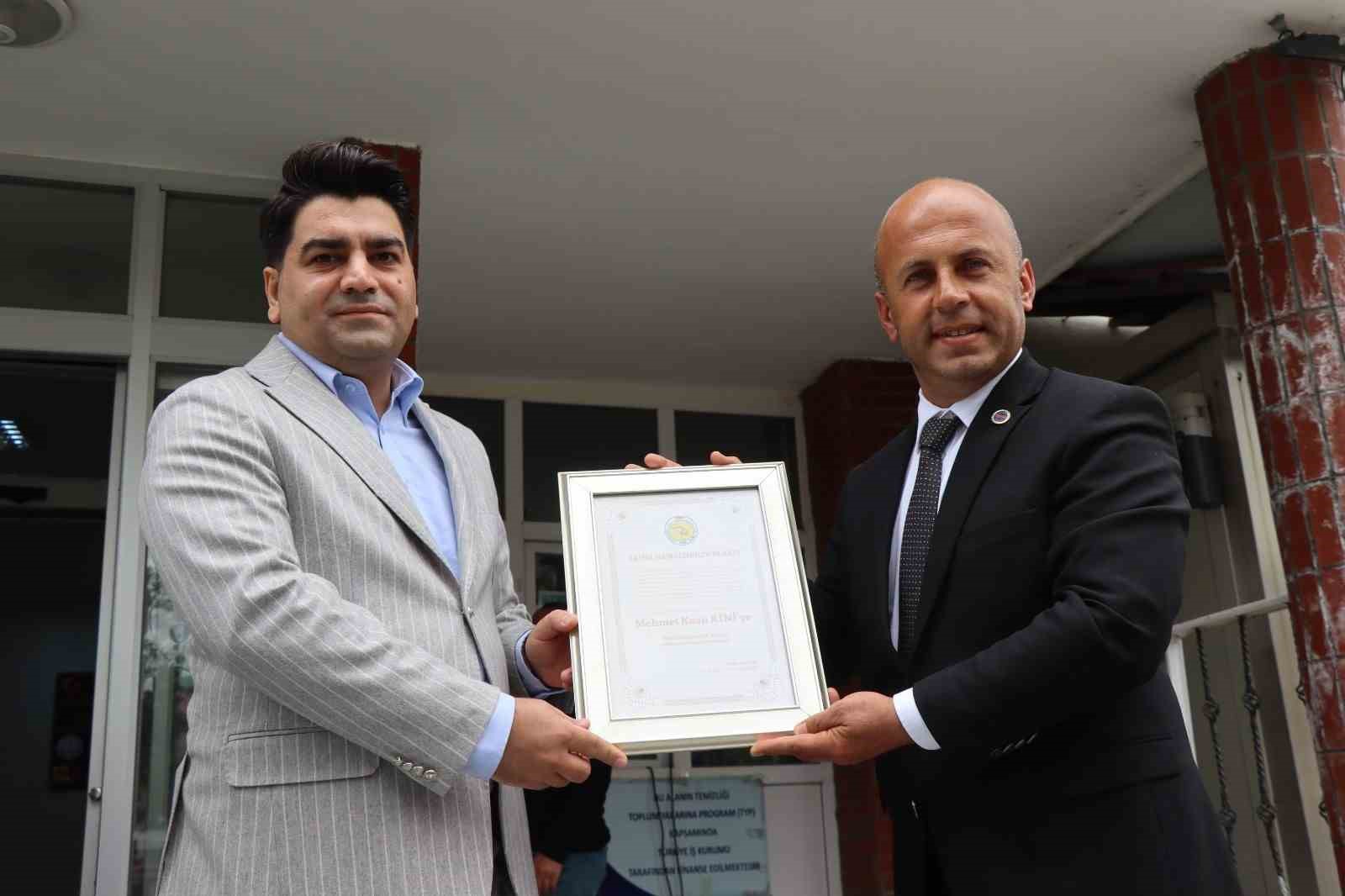 Olur Kaymakamı Kini’ye duygusal veda