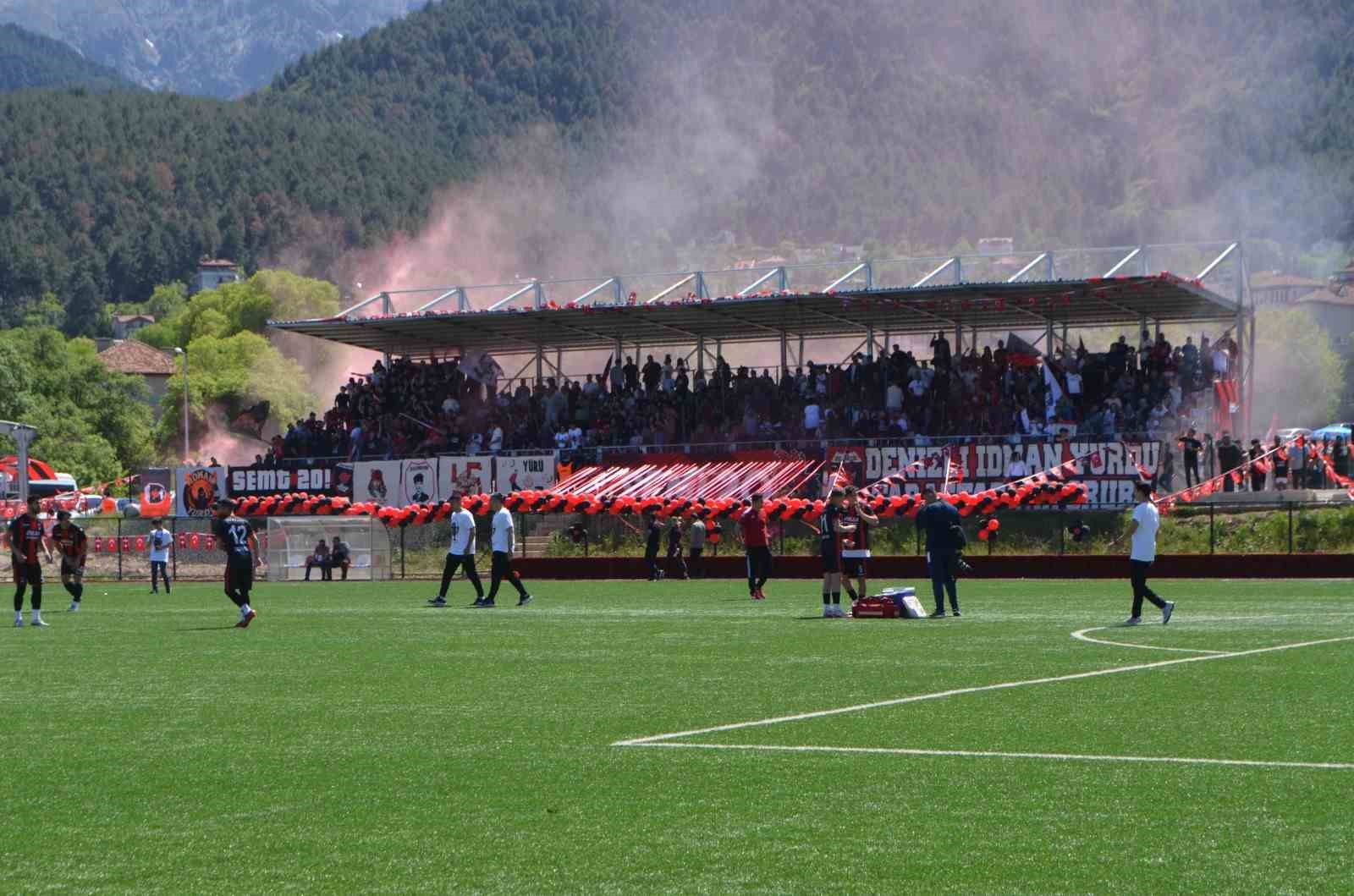 Kentin tek profesyonel takımına Denizli&rsquo;de ma&ccedil; yapacak saha bulunamadı
