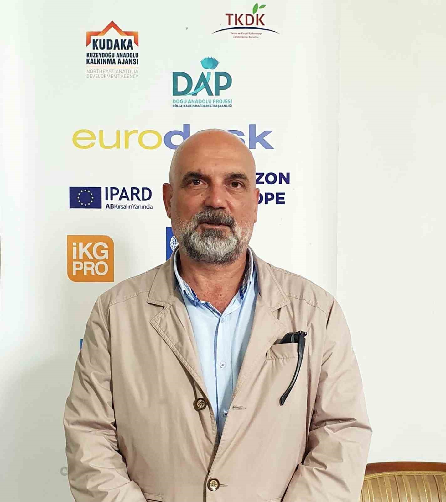 Başkan Gülerci,  tatilcileri Dumlubaba’ya davet etti, yetkilileri göreve çağırdı