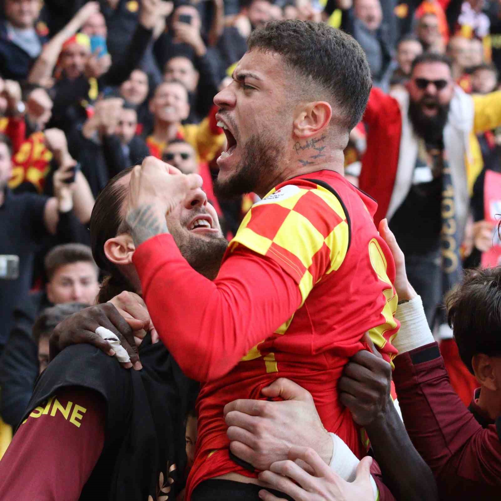 G&ouml;ztepe, Leipzig&rsquo;in 15 milyon Euro&rsquo;luk teklifini reddetti
