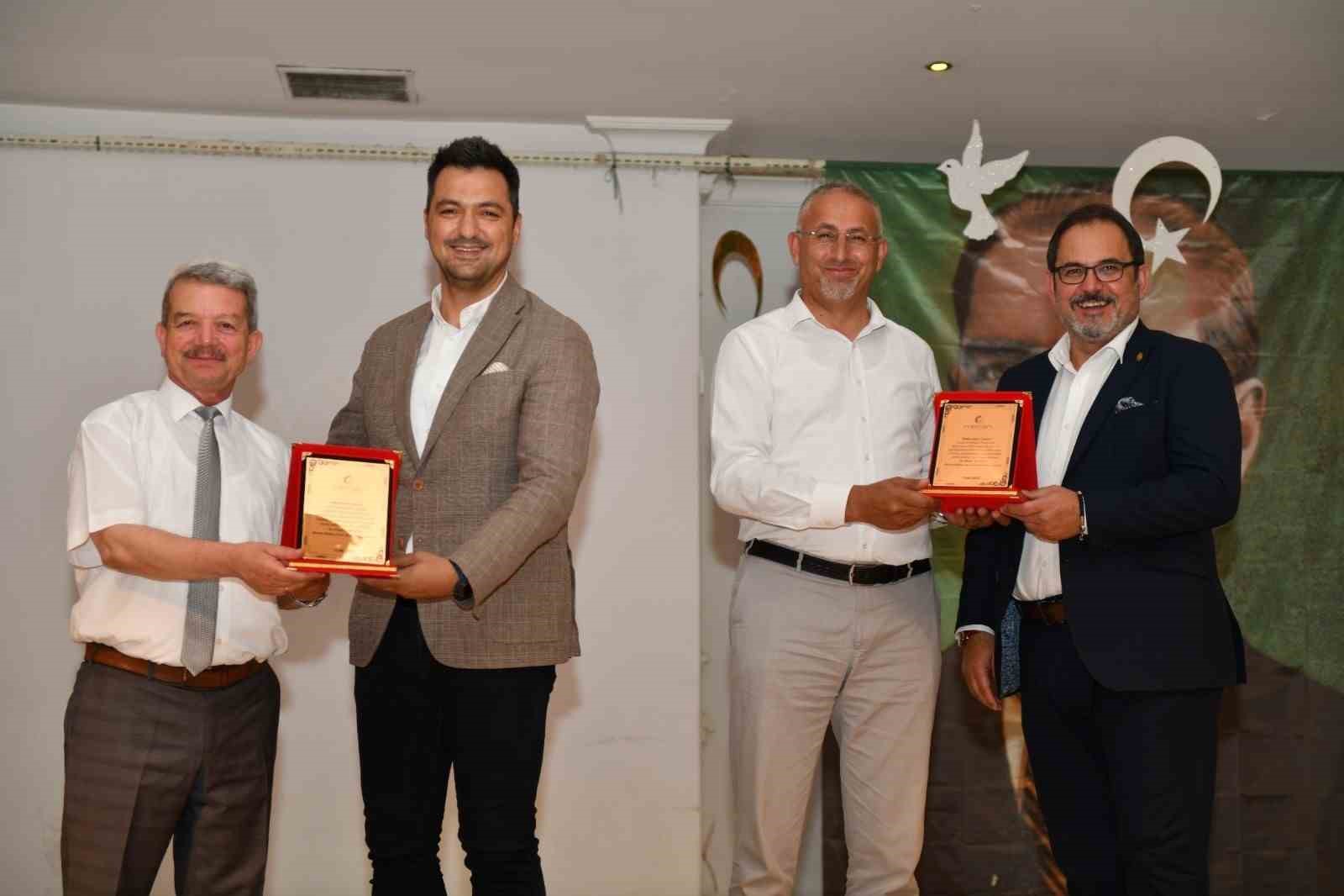 Girişimcilik ve e-ticareti &lsquo;Kadın Işığını Yansıtır&rsquo; projesiyle &ouml;ğrendiler
