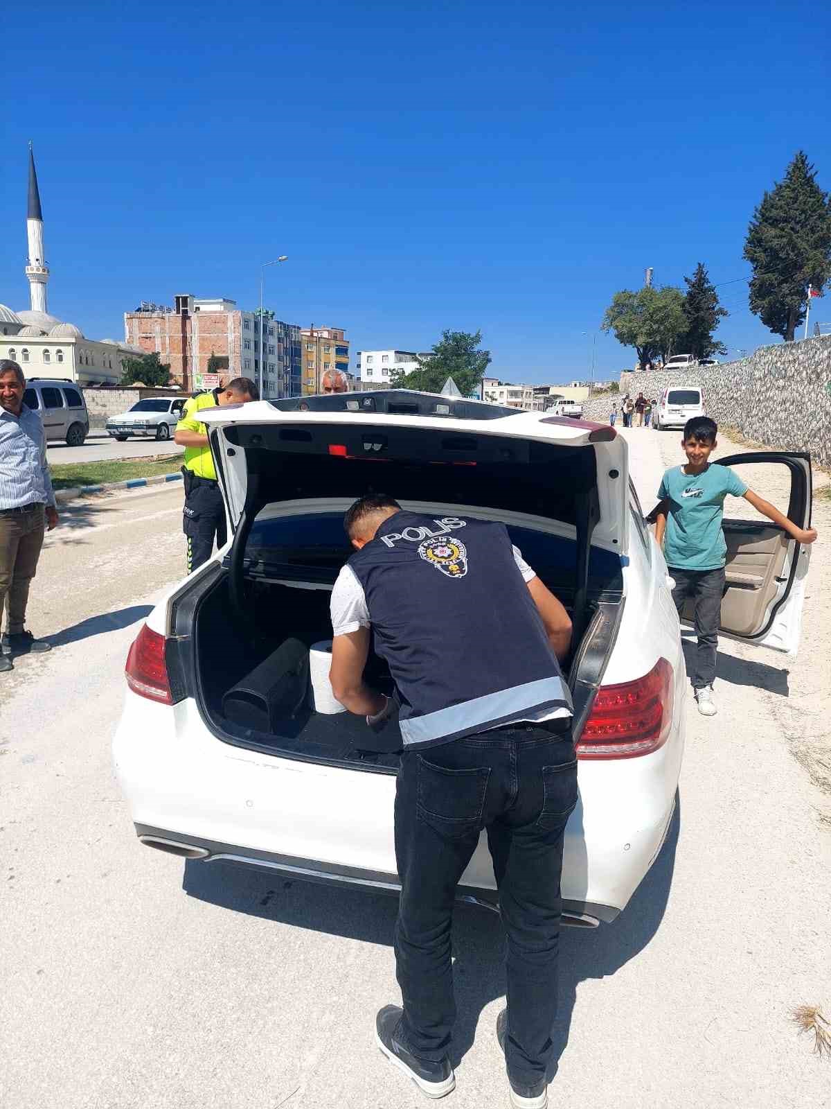 Besni’de şok asayiş uygulaması