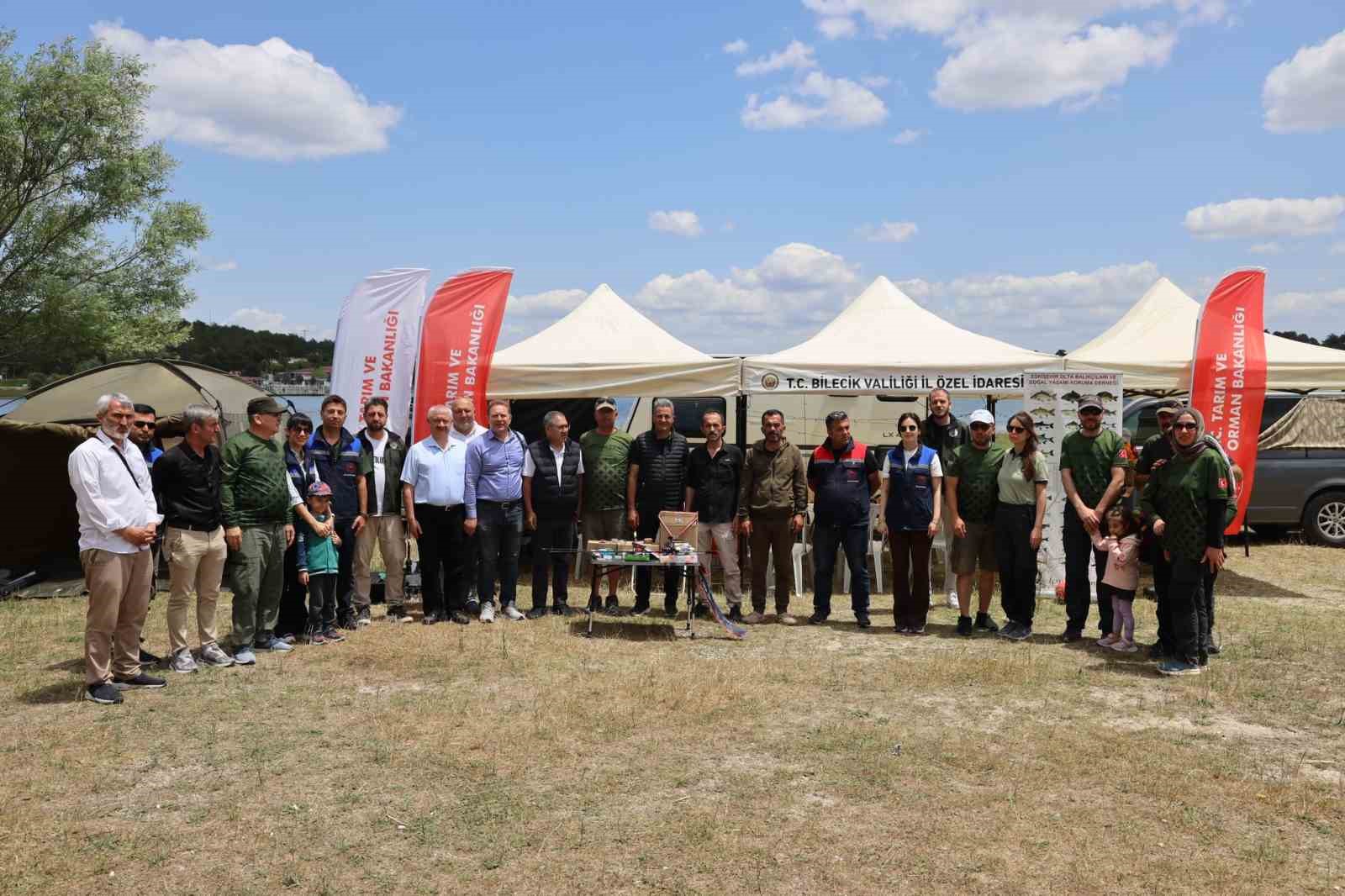 Pelitözü Gölpark’ta ‘Turna Balık Avı Yarışması’ düzenlendi