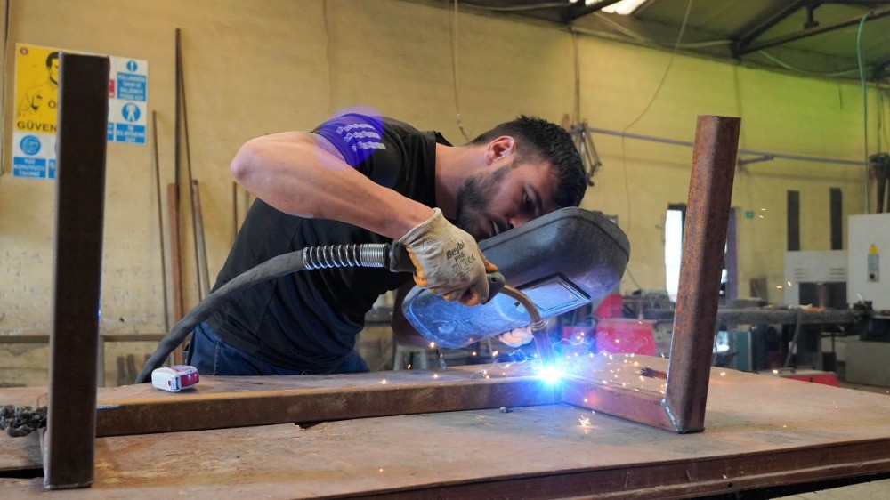 Keçiören Belediyesi, ürünlerinin imalatını kendi bünyesindeki atölyelerde yapıyor