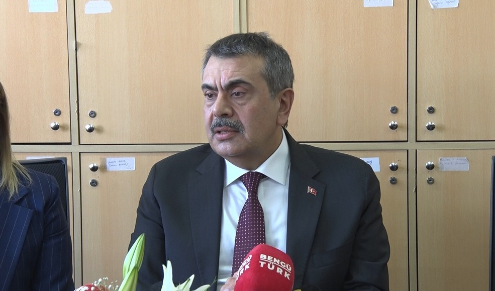 Bakan Tekin: "Türkiye’deki 75 bin civarında okulun tamamında bu hafta çocuklarımız için eğlenceli bir finalle noktalayabilecekleri etkinlik haftası var"