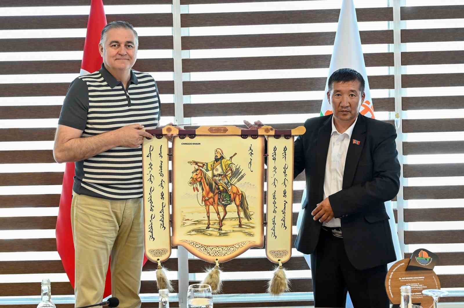 Antalya OSB’de Moğolistan ile ticaret köprüsü genişliyor