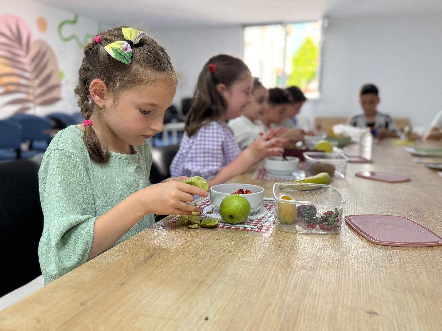 Çocuklar "adım adım hayat" ile büyüyor