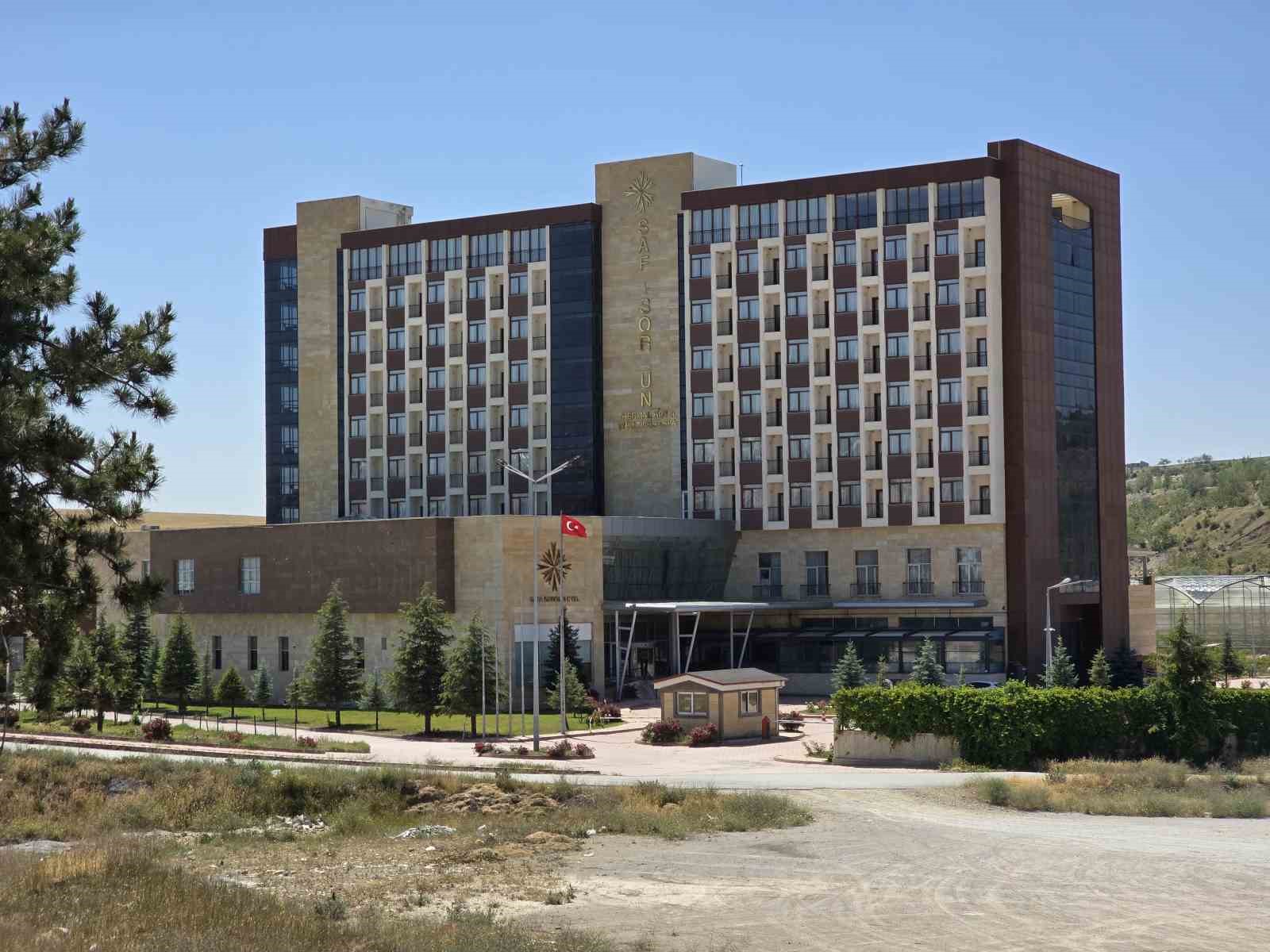 Yozgat’ta termal otelde havuza düşen çocuk hayatını kaybetti