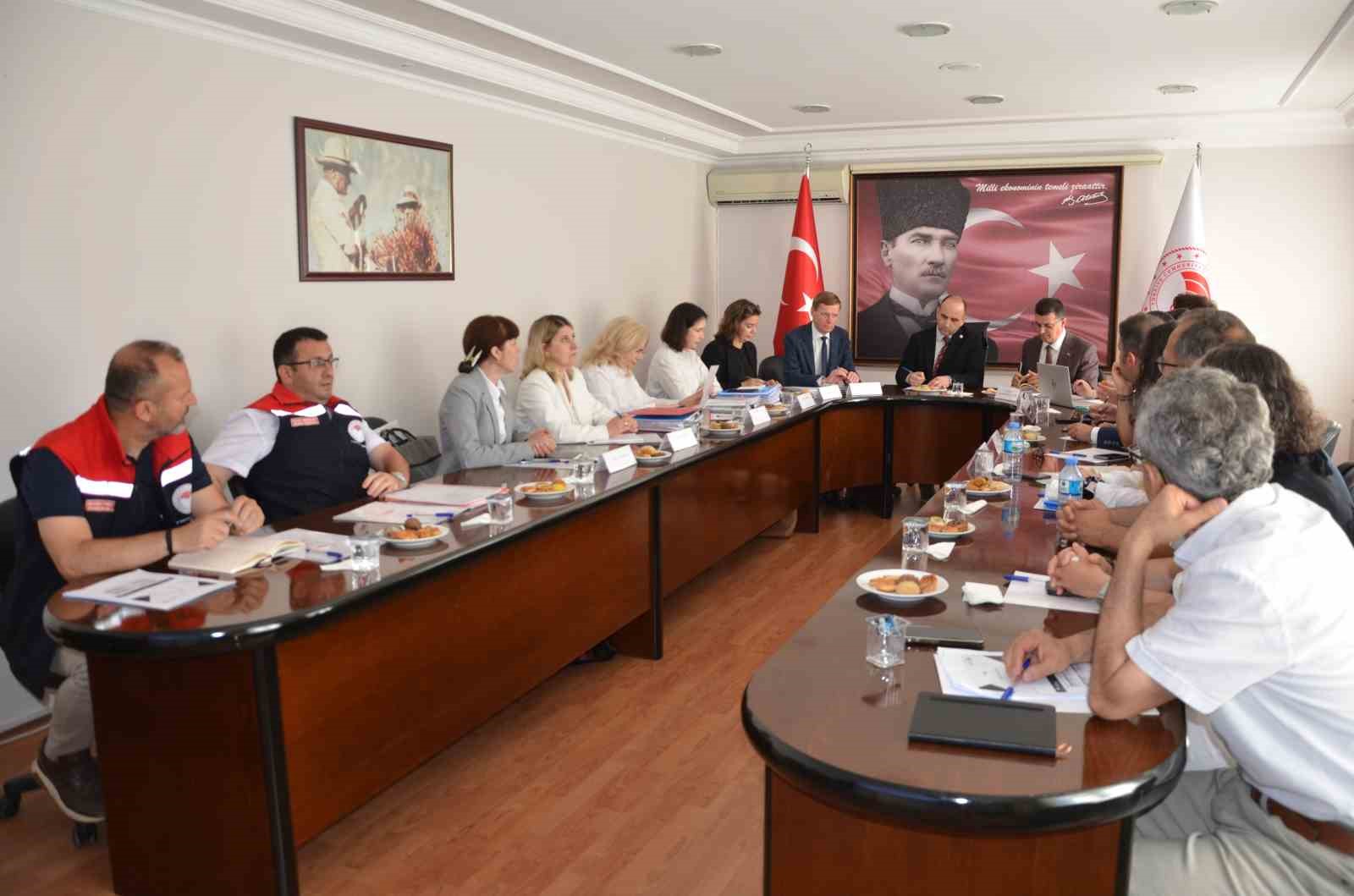 Tekirdağ&rsquo;da dikkat &ccedil;eken temas: Rus yetkililer tarım masasında
