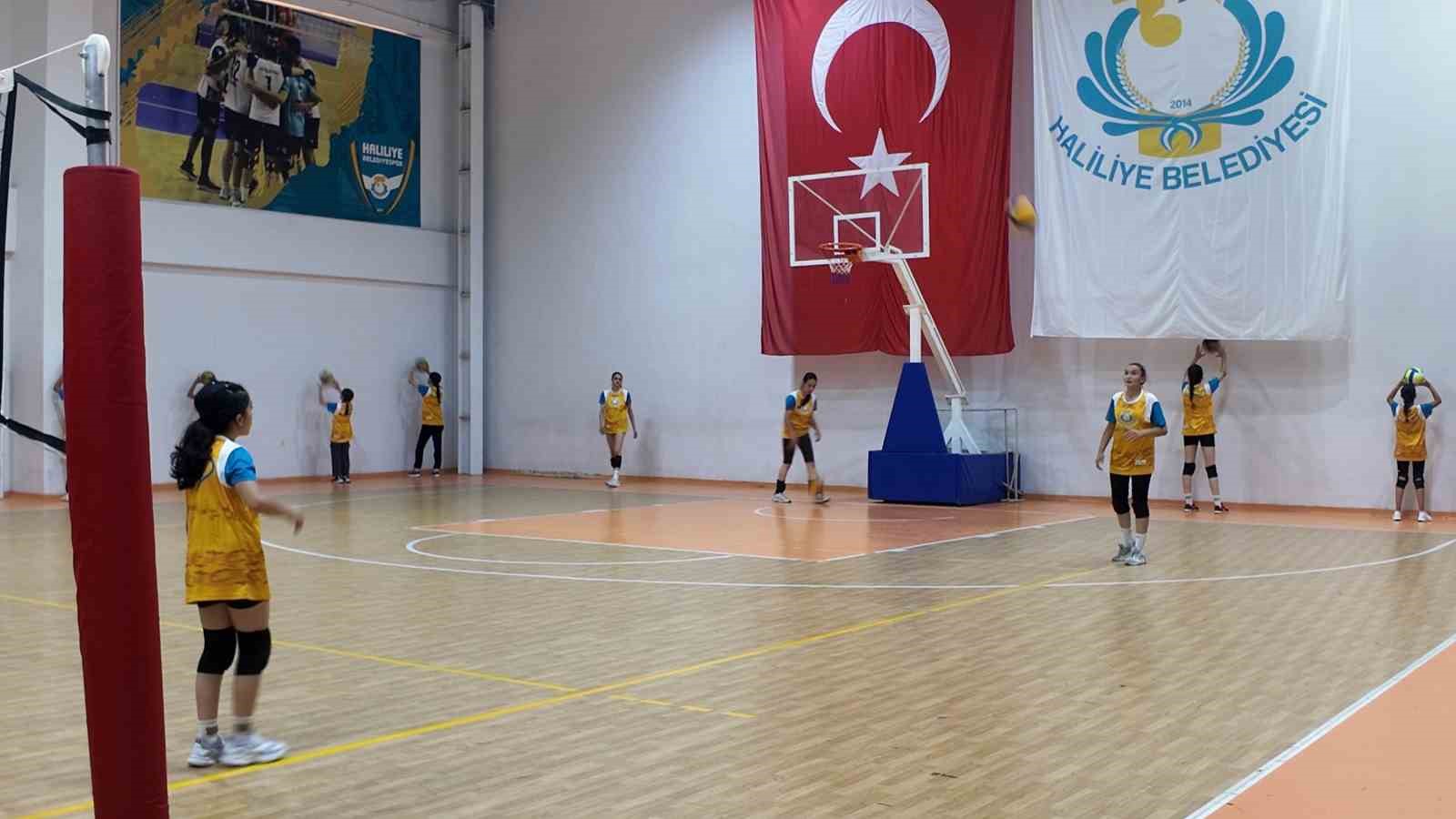 Haliliye Belediyesi salon sporlarıyla gen&ccedil;leri geleceğe hazırlıyor
